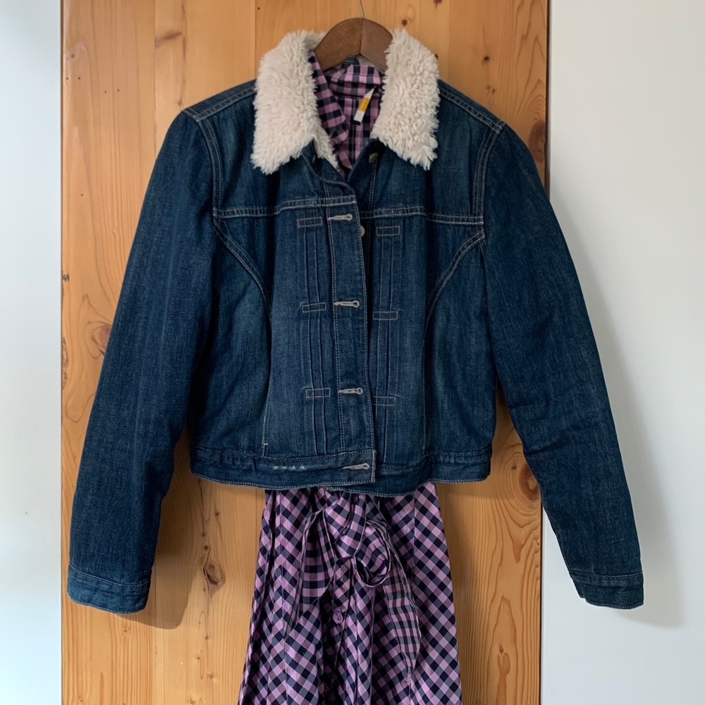 Levi’s cropped denim shearling jacket